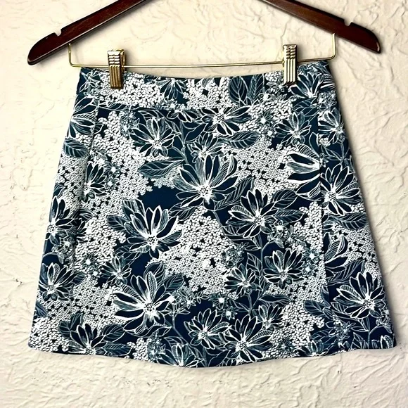 Abercrombie & Fitch Floral Wrap Skirt - Picture 2 of 10